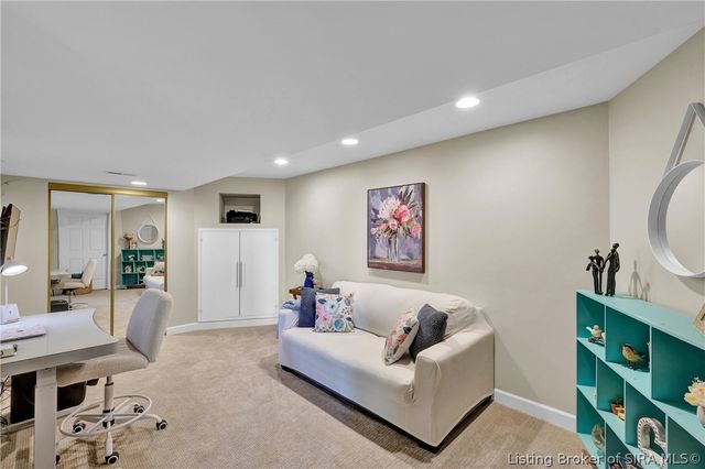 3257 Lands End, New Albany, IN 47150