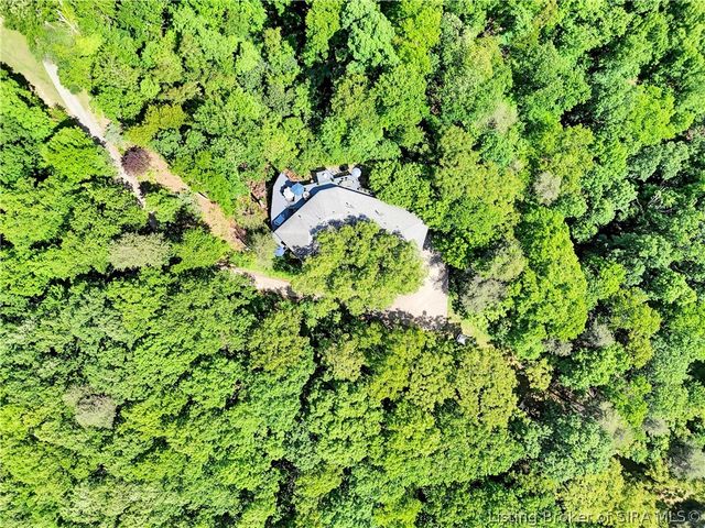 3257 Lands End, New Albany, IN 47150