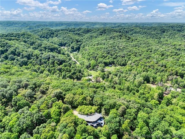 3257 Lands End, New Albany, IN 47150