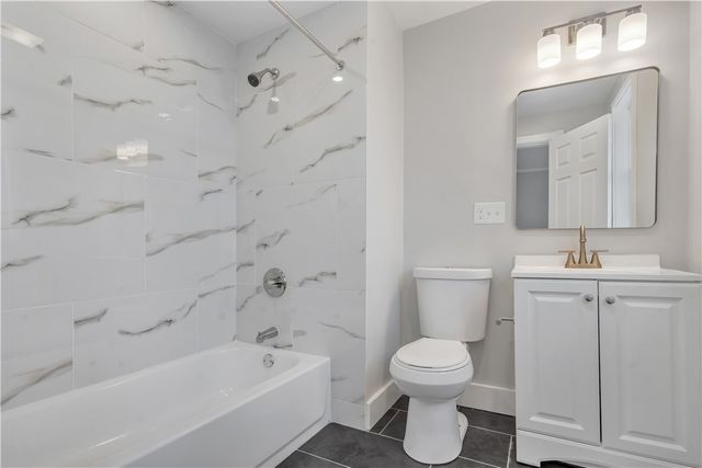 382 Orms Street, Providence, RI 02908