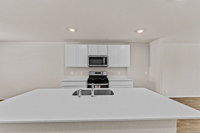 15521 Laughing Owl, San Antonio, TX 78253