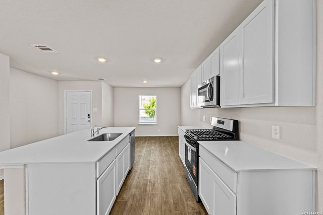 15521 Laughing Owl, San Antonio, TX 78253