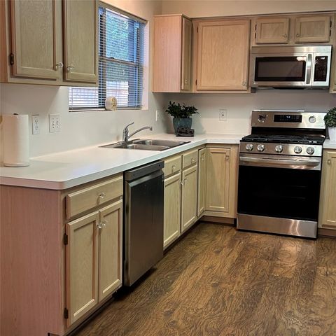 8910 Driftstone Drive, Spring, TX 77379