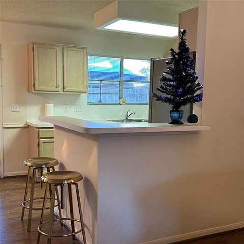 8910 Driftstone Drive, Spring, TX 77379