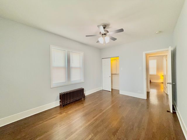 6409 23rd Street 8, Berwyn, IL 60402