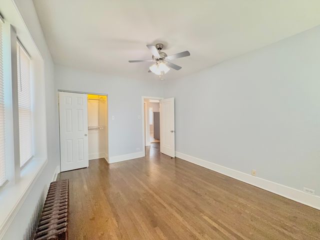 6409 23rd Street 8, Berwyn, IL 60402