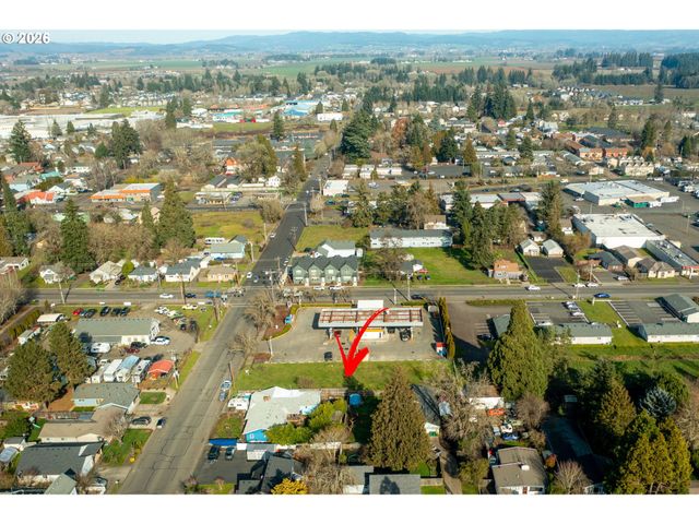 1821 HAWTHORNE St, Forest Grove, OR 97116