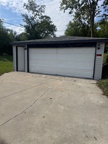 363 Minocqua Avenue, Park Forest, IL 60466