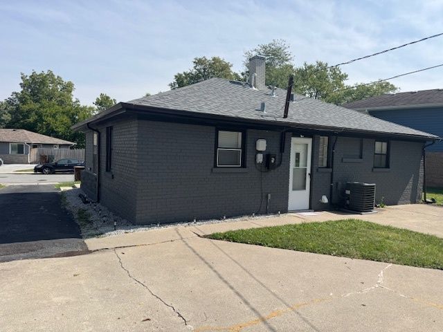 363 Minocqua Avenue, Park Forest, IL 60466