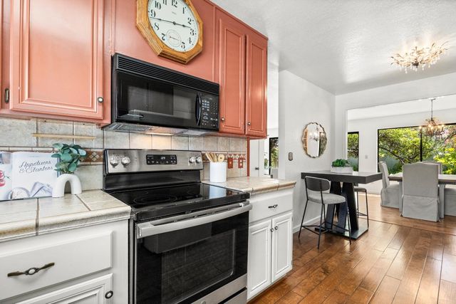 246 Crestview Drive, Watsonville, CA 95076