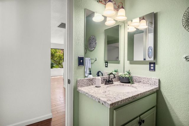 246 Crestview Drive, Watsonville, CA 95076