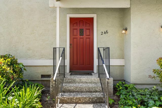 246 Crestview Drive, Watsonville, CA 95076
