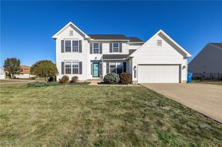 38316 Overlook Court, North Ridgeville, OH 44039