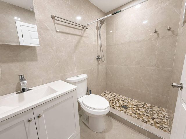 19731 NW 4TH Avenue, Miami Gardens, FL 33169