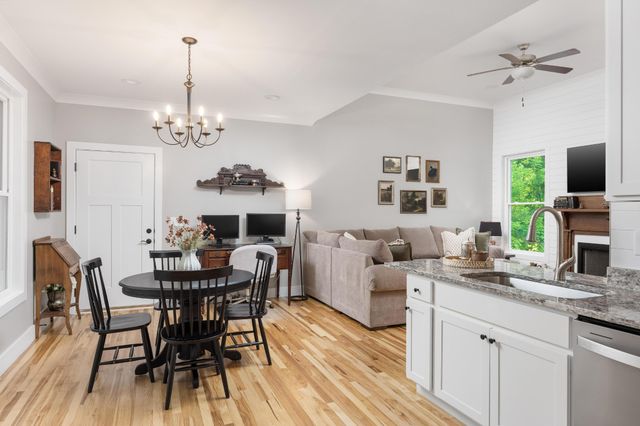 180 Moore Circle, NE, Cleveland, TN 37312