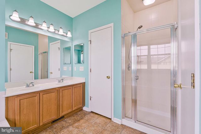 43662 MCDOWELL SQ, Leesburg, VA 20176