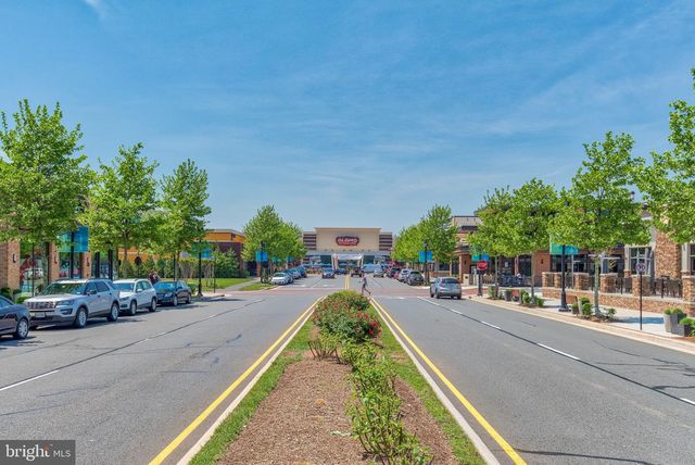 43662 MCDOWELL SQ, Leesburg, VA 20176