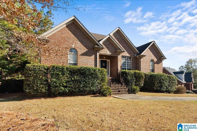 513 SUNSET LAKE LANE, Chelsea, AL 35043