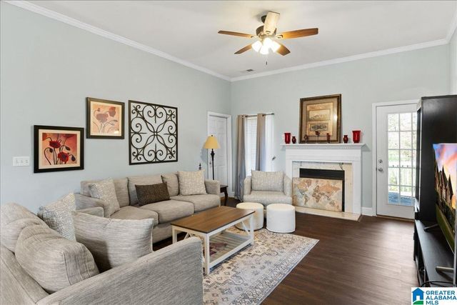 513 SUNSET LAKE LANE, Chelsea, AL 35043