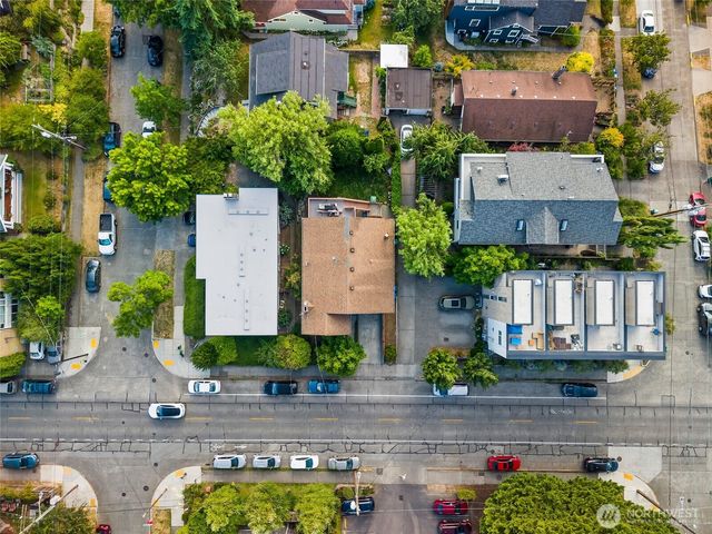4707 Phinney Avenue N, Seattle, WA 98103