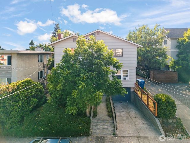 4707 Phinney Avenue N, Seattle, WA 98103