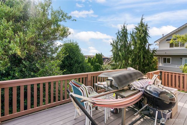 4707 Phinney Avenue N, Seattle, WA 98103