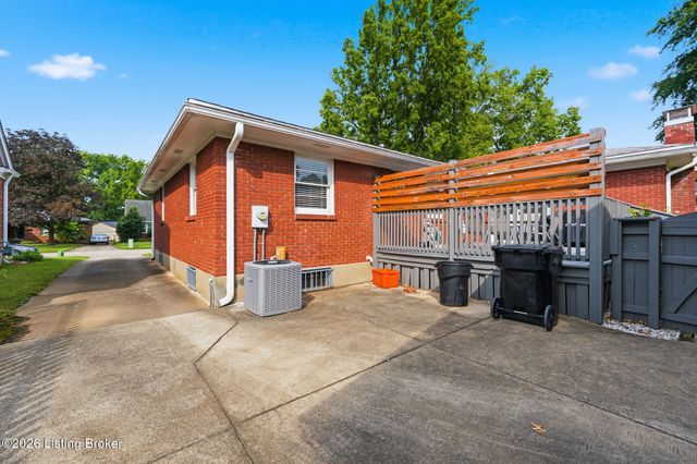 3616 Deibel Way, Louisville, KY 40220