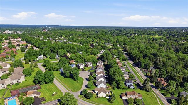 14 Sablewood, Perinton, NY 14450