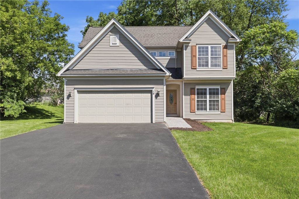 14 Sablewood, Perinton, NY 14450