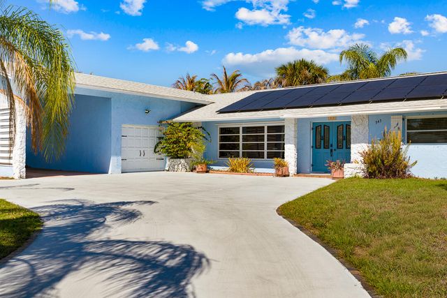 343 SE Verada Avenue, Port St. Lucie, Port St Lucie, FL 34983