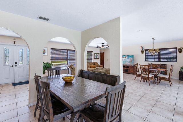 343 SE Verada Avenue, Port St. Lucie, Port St Lucie, FL 34983