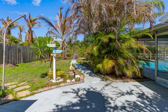 343 SE Verada Avenue, Port St. Lucie, Port St Lucie, FL 34983