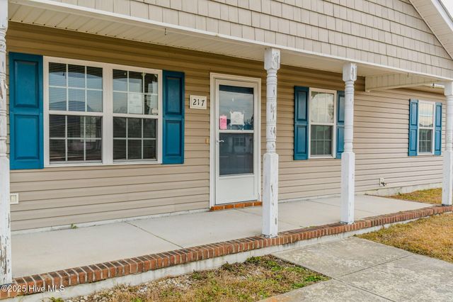 217 Wingspread Lane, Beulaville, NC 28518