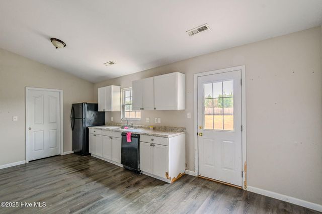 217 Wingspread Lane, Beulaville, NC 28518