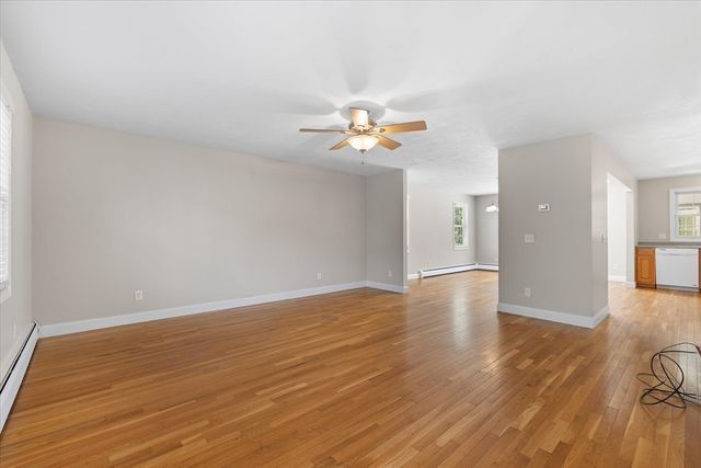 608 Church St, Northbridge, MA 01588