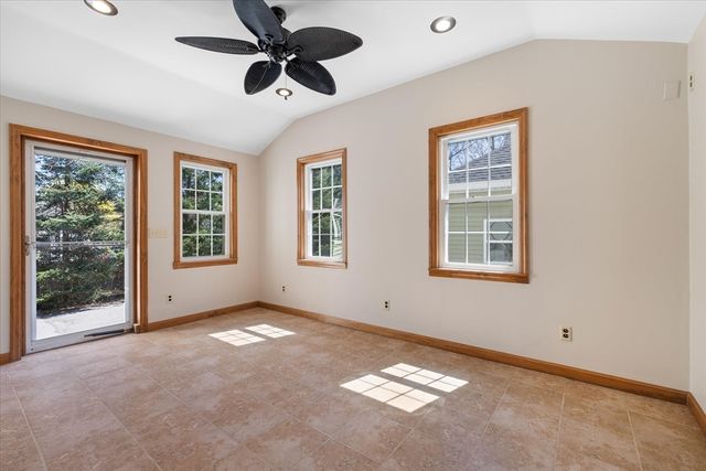 608 Church St, Northbridge, MA 01588