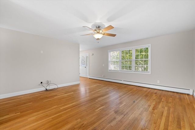 608 Church St, Northbridge, MA 01588