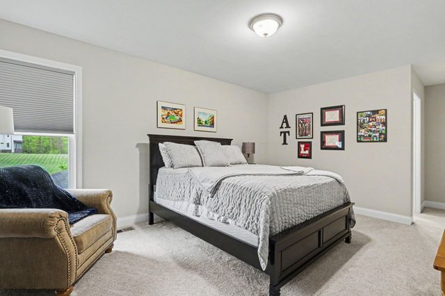 2110 Shale Run Drive, Delaware, OH 43015