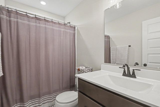 2110 Shale Run Drive, Delaware, OH 43015