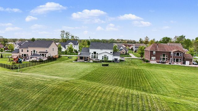 2110 Shale Run Drive, Delaware, OH 43015