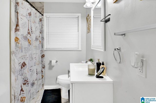 801 OVERLOOK DRIVE, Birmingham, AL 35228