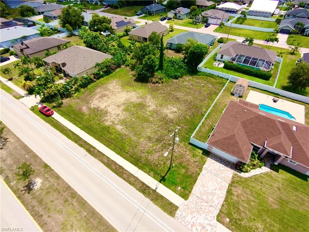 1818 Trafalgar PKWY, CAPE CORAL, FL 33991 — photo 5