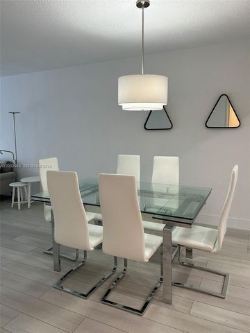 19390 Collins Ave 118, Sunny Isles Beach, FL 33160