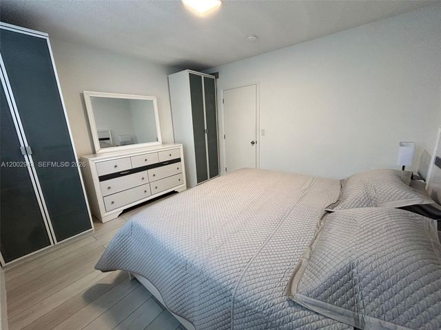 19390 Collins Ave 118, Sunny Isles Beach, FL 33160