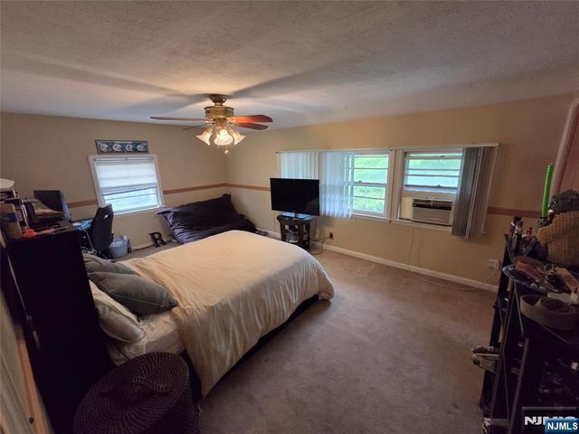 10 A Douglas Street Unit A, Waldwick, NJ 07463
