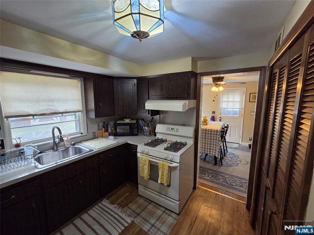 10 A Douglas Street Unit A, Waldwick, NJ 07463