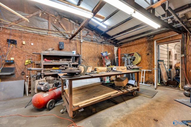 51 N Vantown School Rd, Flintville, TN 37335