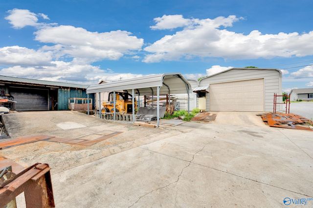 51 N Vantown School Rd, Flintville, TN 37335