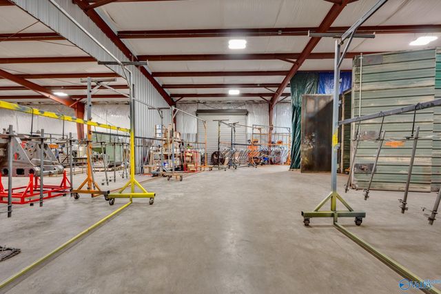 51 N Vantown School Rd, Flintville, TN 37335