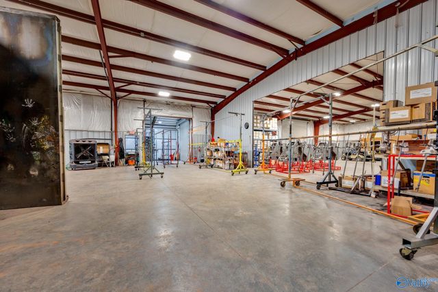 51 N Vantown School Rd, Flintville, TN 37335